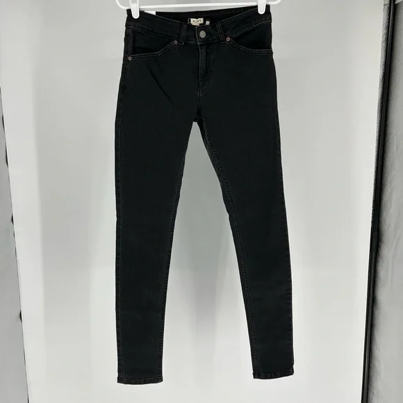 ROXY NWT COOL MEMORY BLACK SKINNY JEANS 26 - Picture 3 of 15